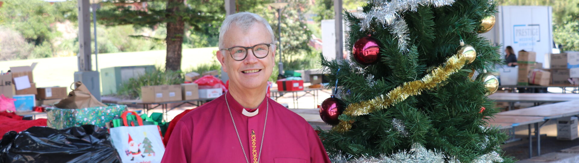 Samaritans prepares for Christmas Day charity lunch